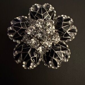 Black and Silver strech Floral ring